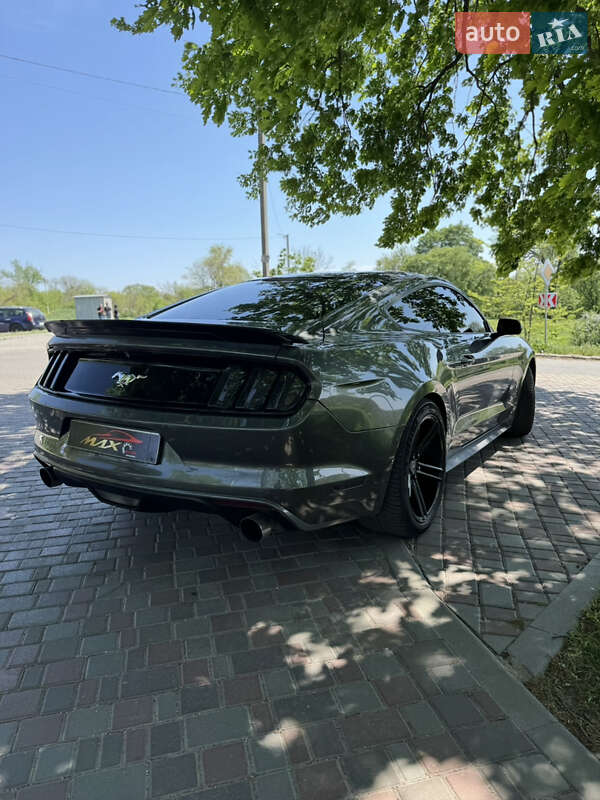 Купе Ford Mustang 2015 в Кропивницком фото 17 Купе Ford Mustang 2015 в Кропивницком