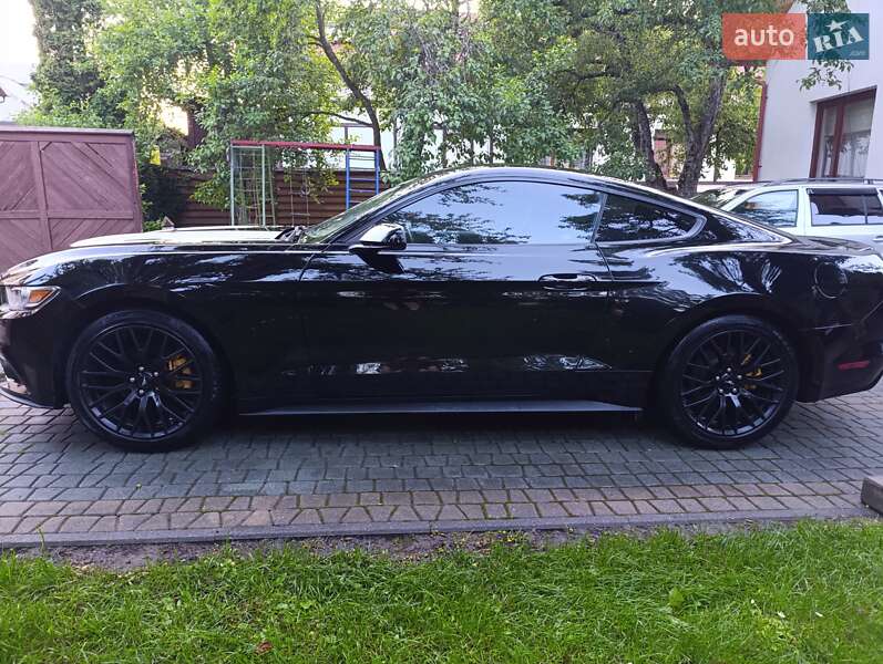 Купе Ford Mustang 2016 в Коломые