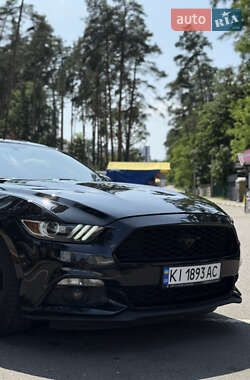 Купе Ford Mustang 2014 в Ирпене