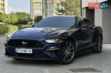 Купе Ford Mustang 2018 в 
