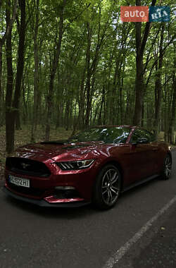 Купе Ford Mustang 2017 в 