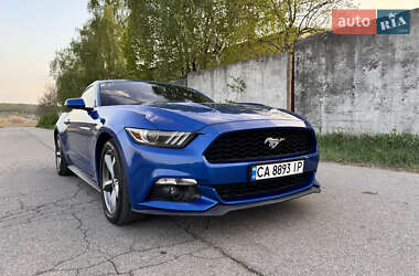 Купе Ford Mustang 2016 в 