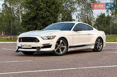 Купе Ford Mustang 2016 в 