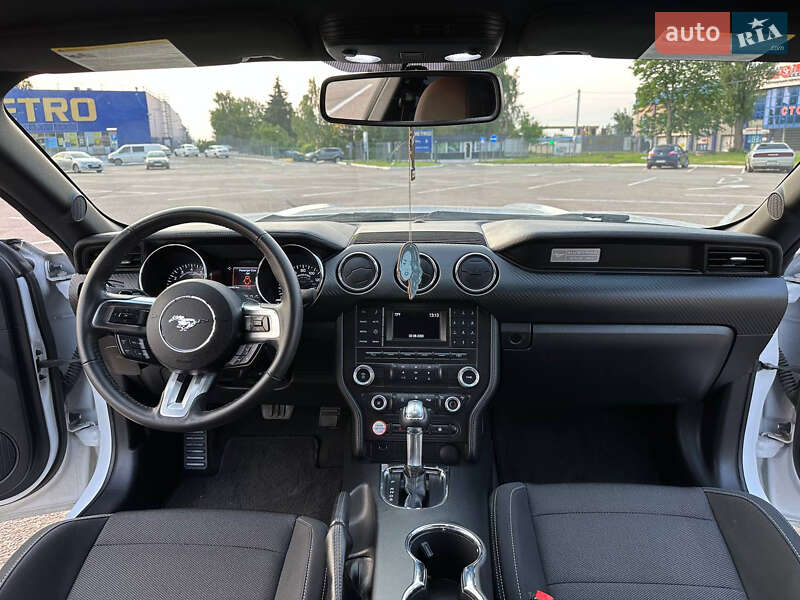 Купе Ford Mustang 2016 в Житомирі