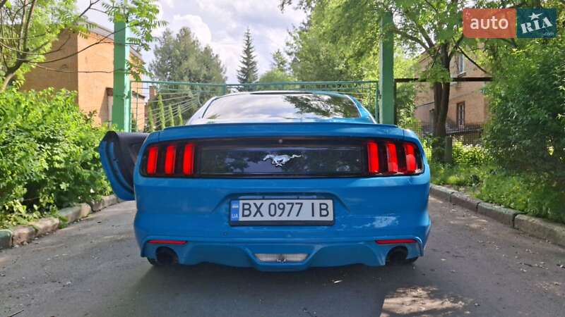 Купе Ford Mustang 2015 в Хмельницькому
