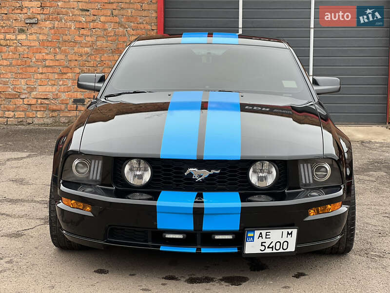 Купе Ford Mustang 2007 в Кривом Роге