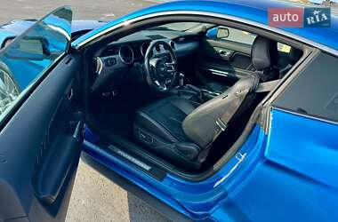 Купе Ford Mustang 2019 в 