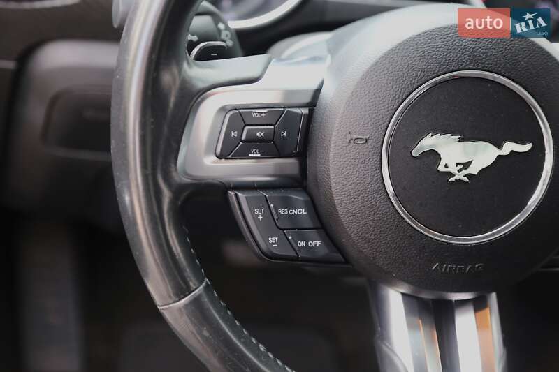 Купе Ford Mustang 2018 в Киеве