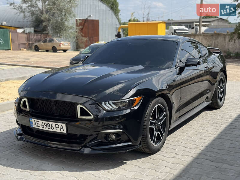 Ford Mustang 2015