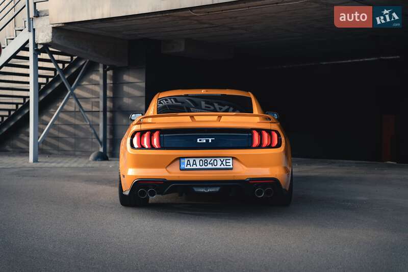 Купе Ford Mustang 2019 в Киеве