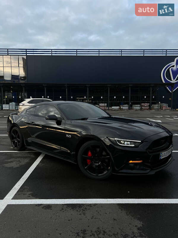 Купе Ford Mustang 2017 в Чернигове