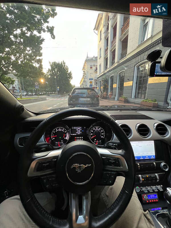Купе Ford Mustang 2017 в Чернигове