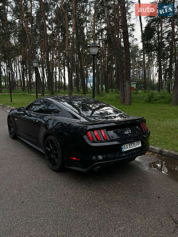 Купе Ford Mustang 2017 в Чернигове