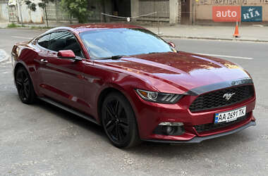 Купе Ford Mustang 2016 в Киеве