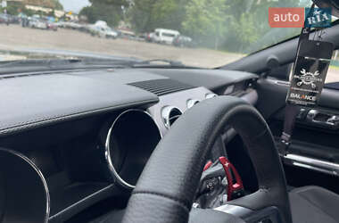 Купе Ford Mustang 2015 в 