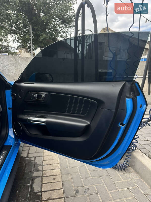 Купе Ford Mustang 2017 в Кропивницькому