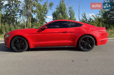 Купе Ford Mustang 2016 в 