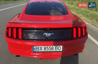 Купе Ford Mustang 2016 в 