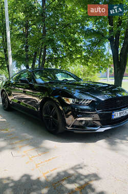 Купе Ford Mustang 2014 в 