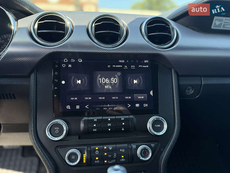 Купе Ford Mustang 2015 в Києві фото 20 Купе Ford Mustang 2015 в Києві