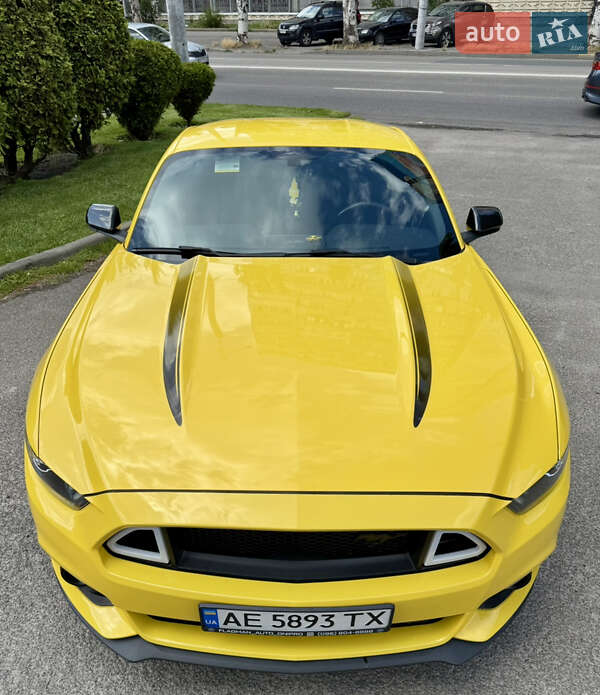 Купе Ford Mustang 2014 в Днепре