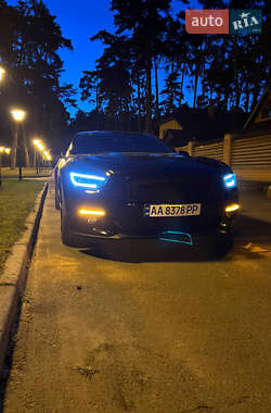 Купе Ford Mustang 2017 в 