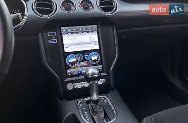 Купе Ford Mustang 2015 в 