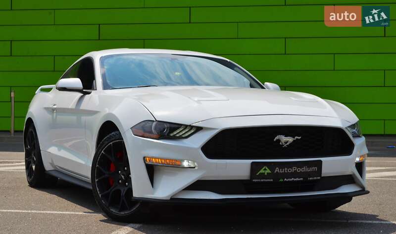 Купе Ford Mustang 2018 в Киеве фото 40 Купе Ford Mustang 2018 в Киеве