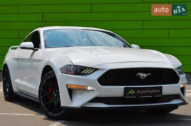 Купе Ford Mustang 2018 в 