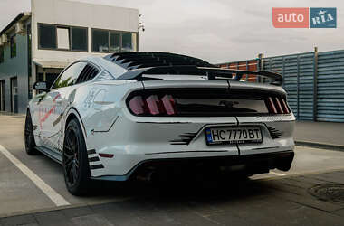 Купе Ford Mustang 2016 в 