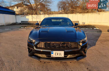 Купе Ford Mustang 2018 в 