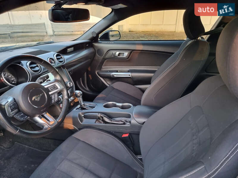 Купе Ford Mustang 2018 в Києві