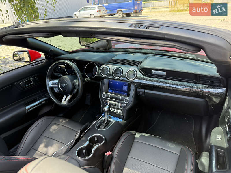 Кабриолет Ford Mustang 2019 в Черновцах фото 36 Кабриолет Ford Mustang 2019 в Черновцах