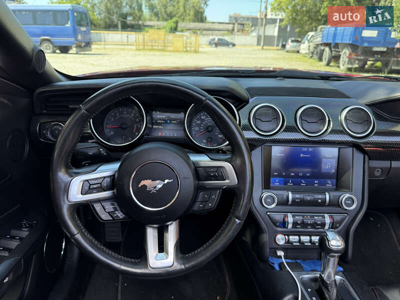 Кабриолет Ford Mustang 2019 в Черновцах фото 43 Кабриолет Ford Mustang 2019 в Черновцах