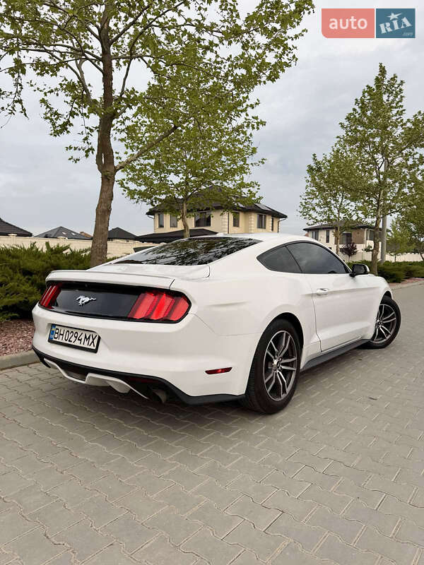 Купе Ford Mustang 2017 в Одессе