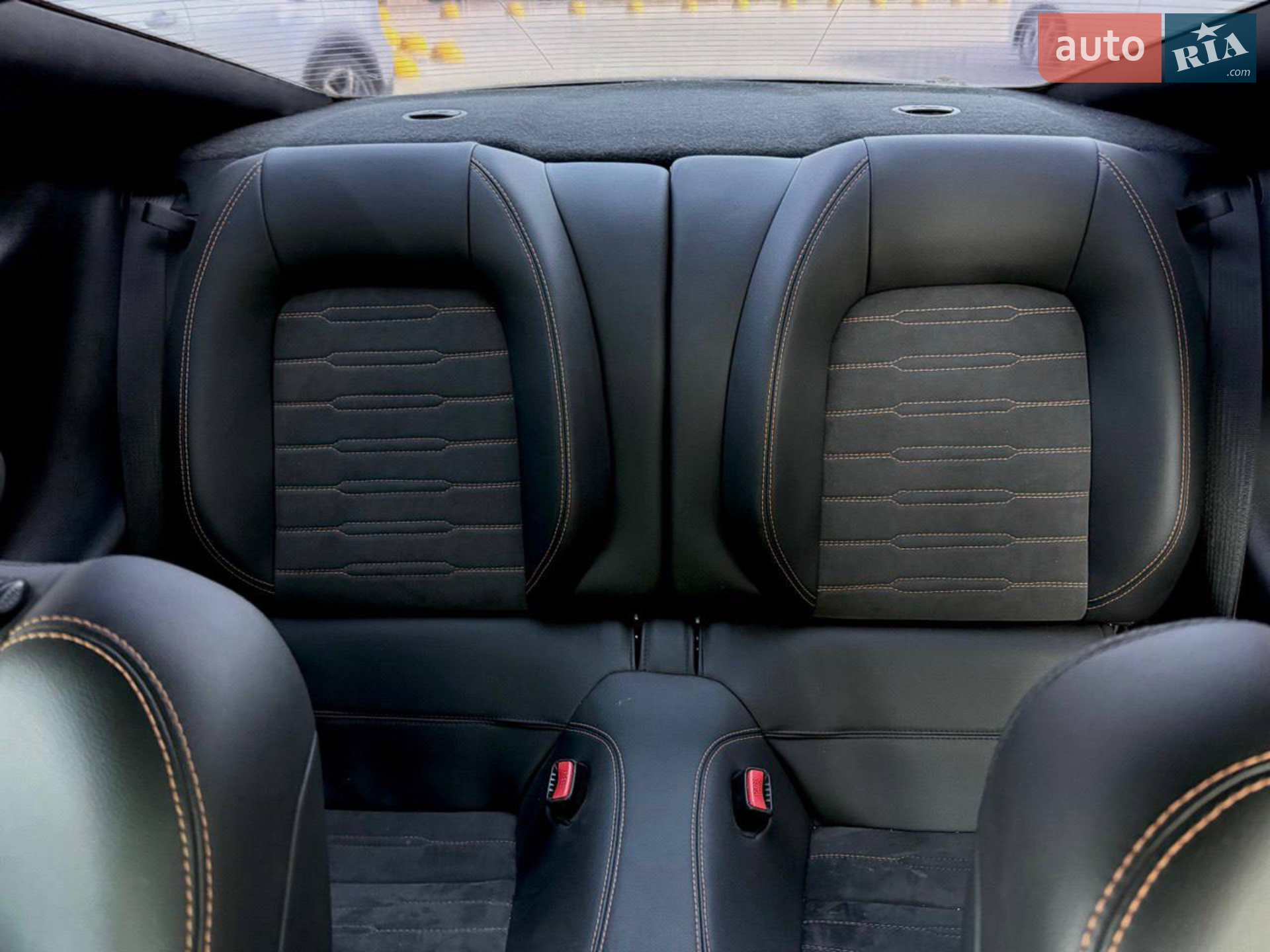 2016 Ford Mustang - мініатюра 11