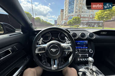 Купе Ford Mustang 2021 в 
