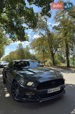 Купе Ford Mustang 2015 в Києві
