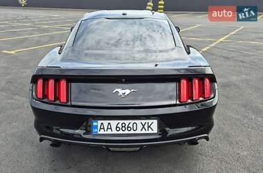 Купе Ford Mustang 2016 в Киеве