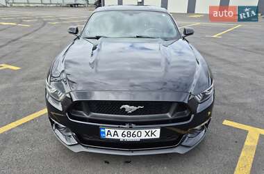 Купе Ford Mustang 2016 в Киеве