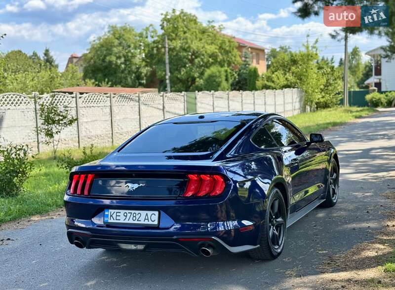 Купе Ford Mustang 2019 в Киеве