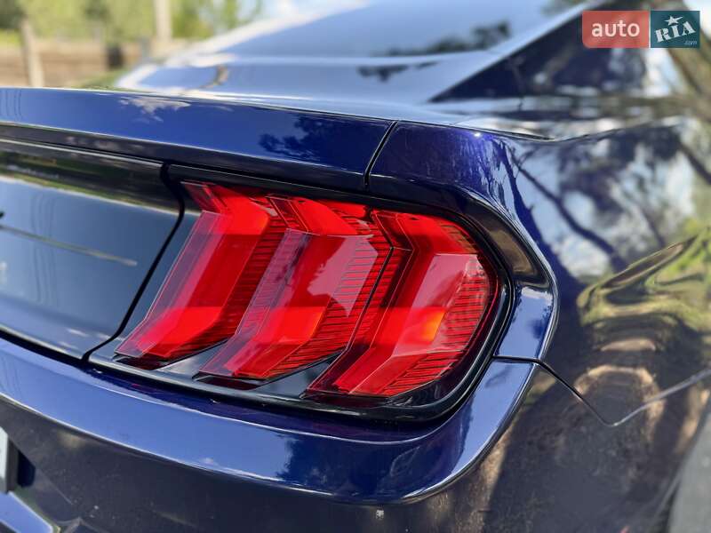 Купе Ford Mustang 2019 в Киеве