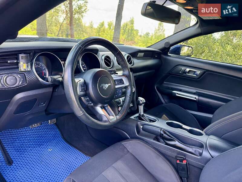 Купе Ford Mustang 2019 в Киеве