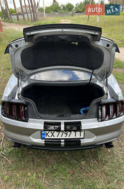 Купе Ford Mustang 2020 в 