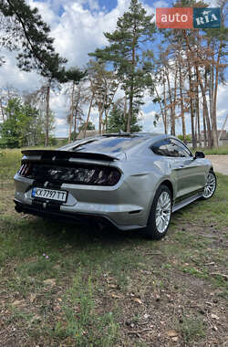 Купе Ford Mustang 2020 в 