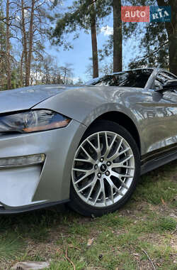 Купе Ford Mustang 2020 в 