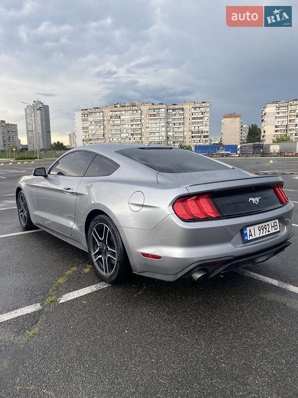 Купе Ford Mustang 2019 в Києві