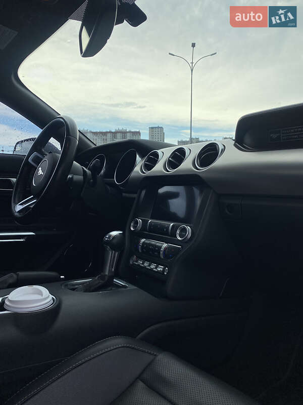 Купе Ford Mustang 2019 в Києві