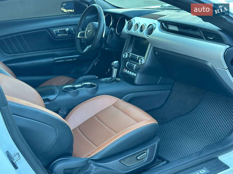 Купе Ford Mustang 2014 в Киеве