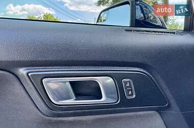 Купе Ford Mustang 2019 в 
